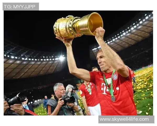 罗本在欧冠决赛中的单刀失误与他最终的自我救赎之路